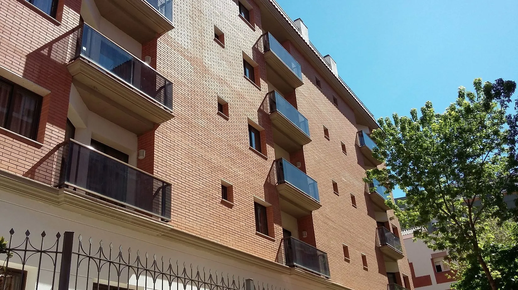 Apartamentos Selvapark 滨海略雷特 公寓